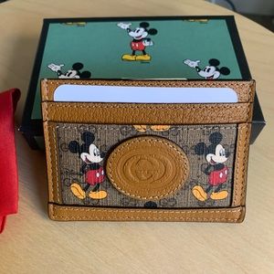 gucci card holder disney